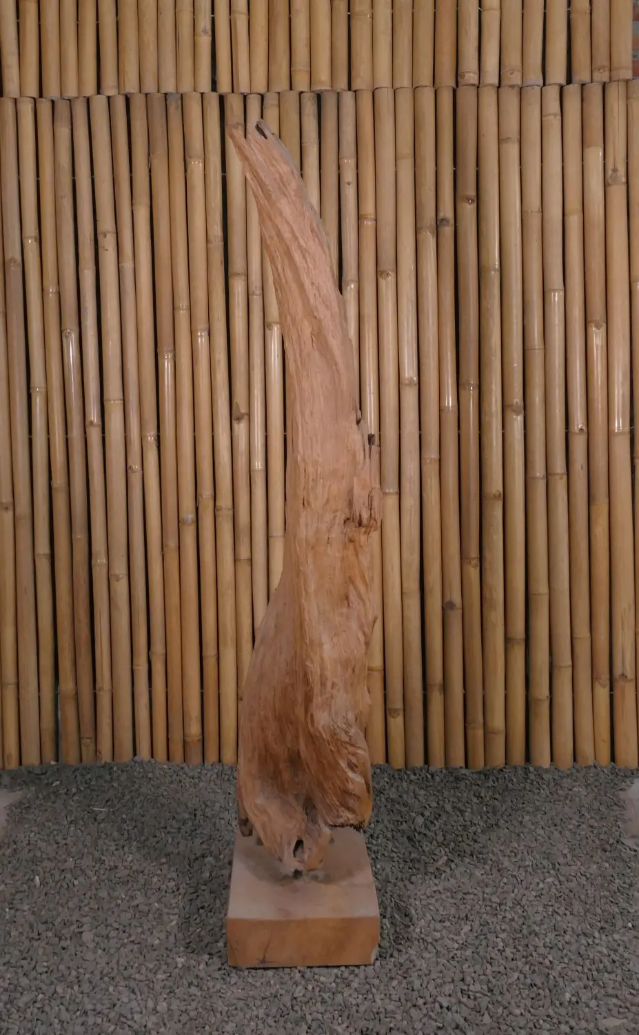  Product image 2 of the product “Root with stand made of teak wood about 160cm height ”